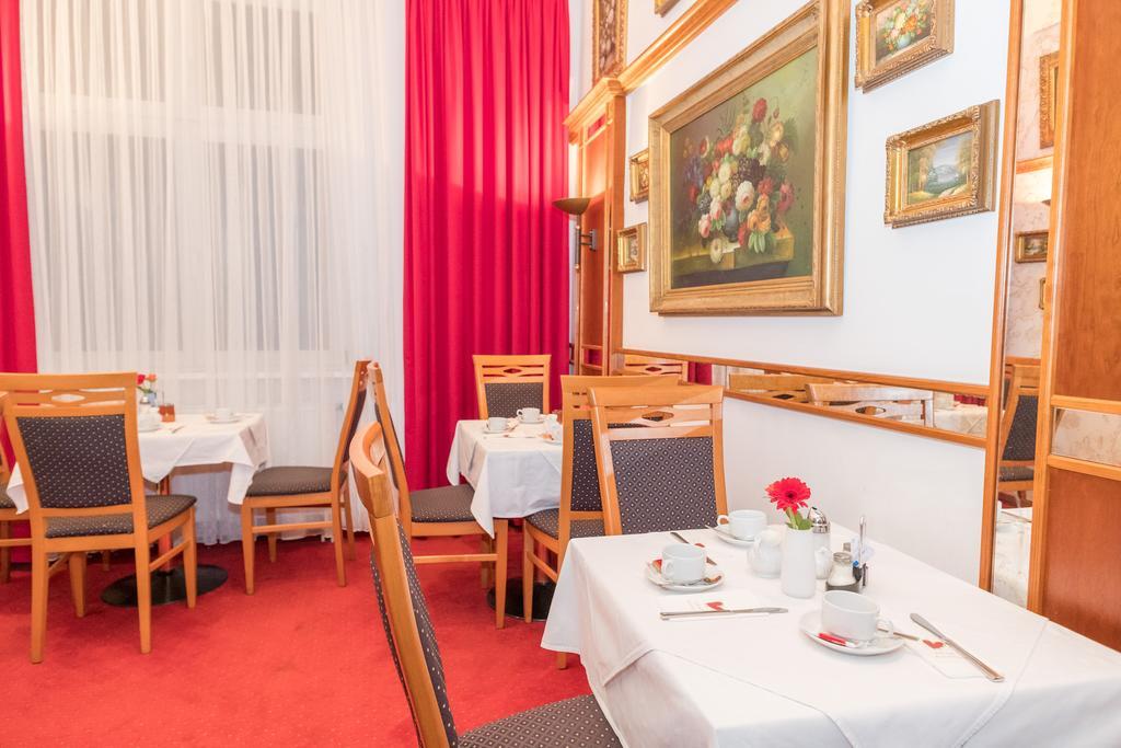 Hotel Bayernland Мюнхен Екстериор снимка