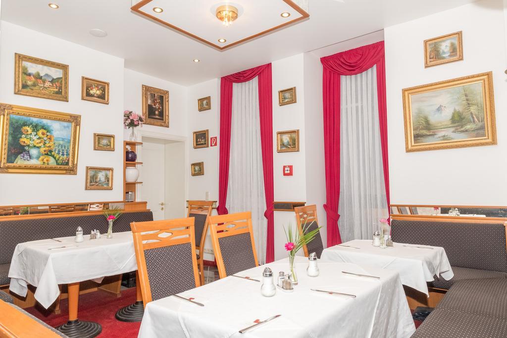 Hotel Bayernland Мюнхен Екстериор снимка