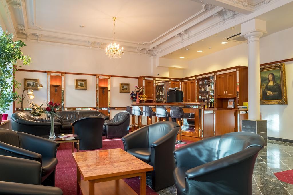 Hotel Bayernland Мюнхен Екстериор снимка